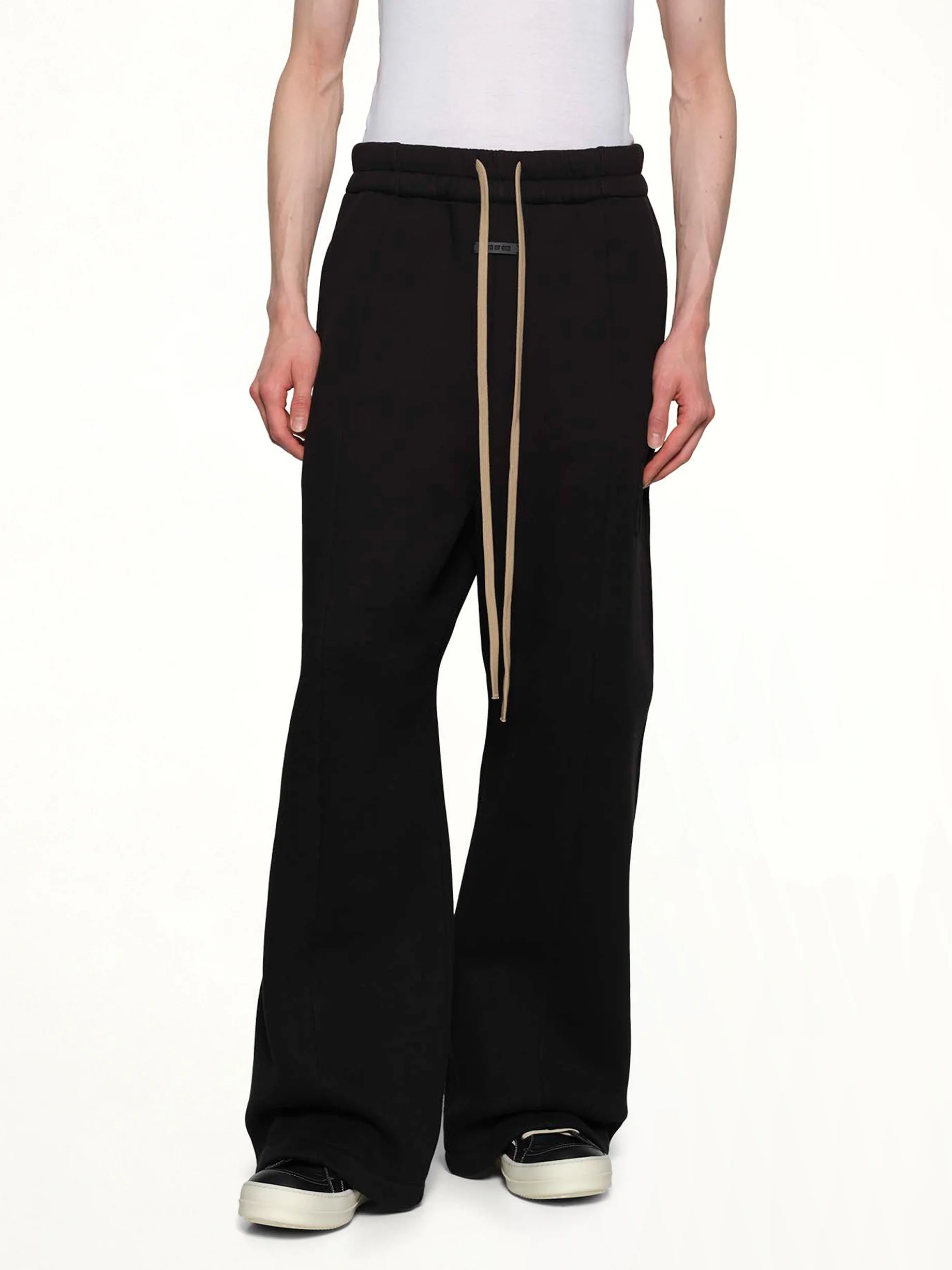 Wide Leg Sweatpant in Black - Image 6
