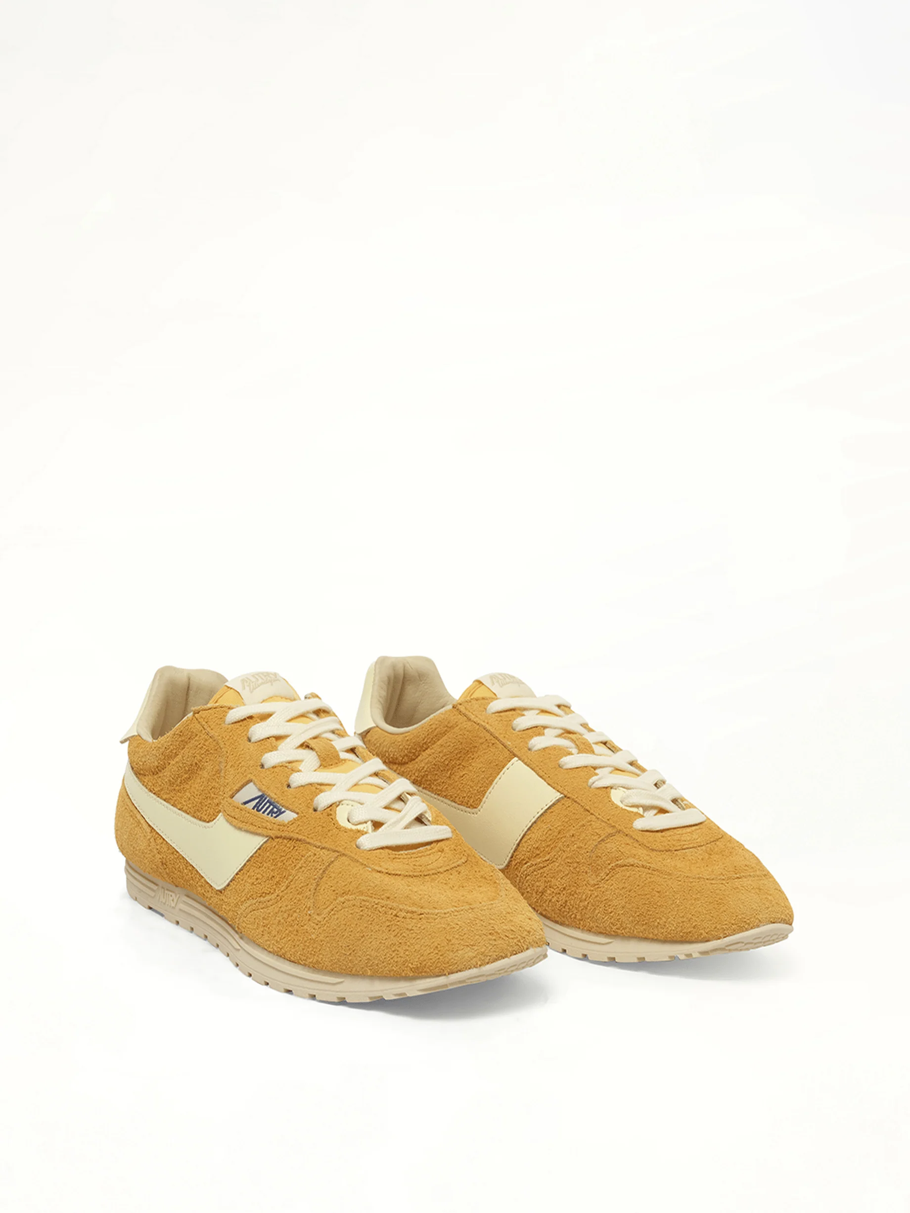 Windspin Low Sneakers in Cadmium/Rutabaga - Image 2