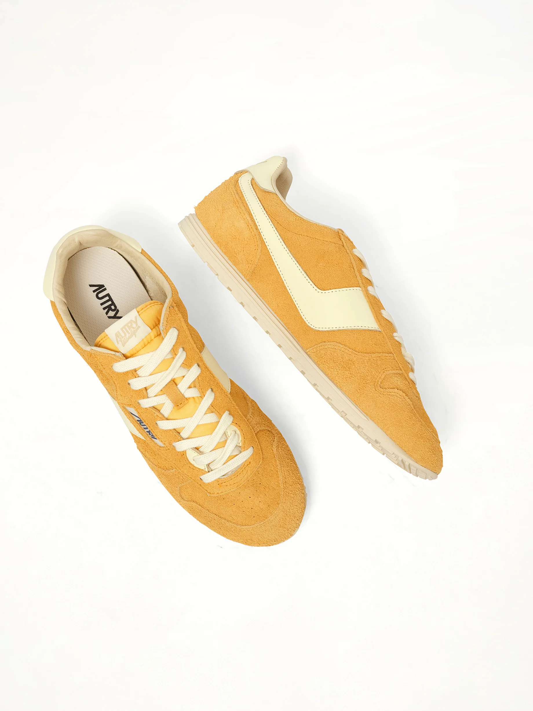Windspin Low Sneakers in Cadmium/Rutabaga - Image 3