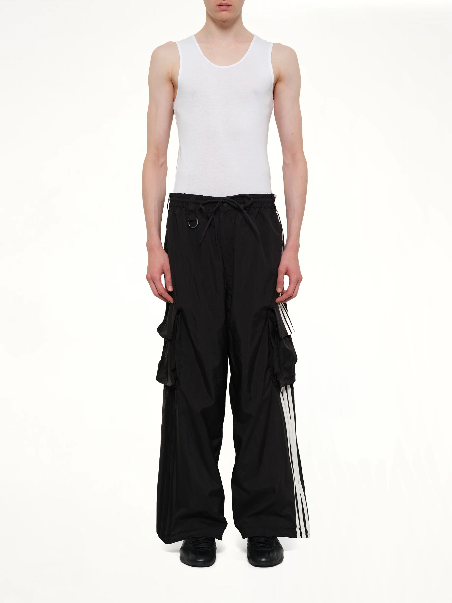 Wire 3S Cargo Pants in Black - Image 7