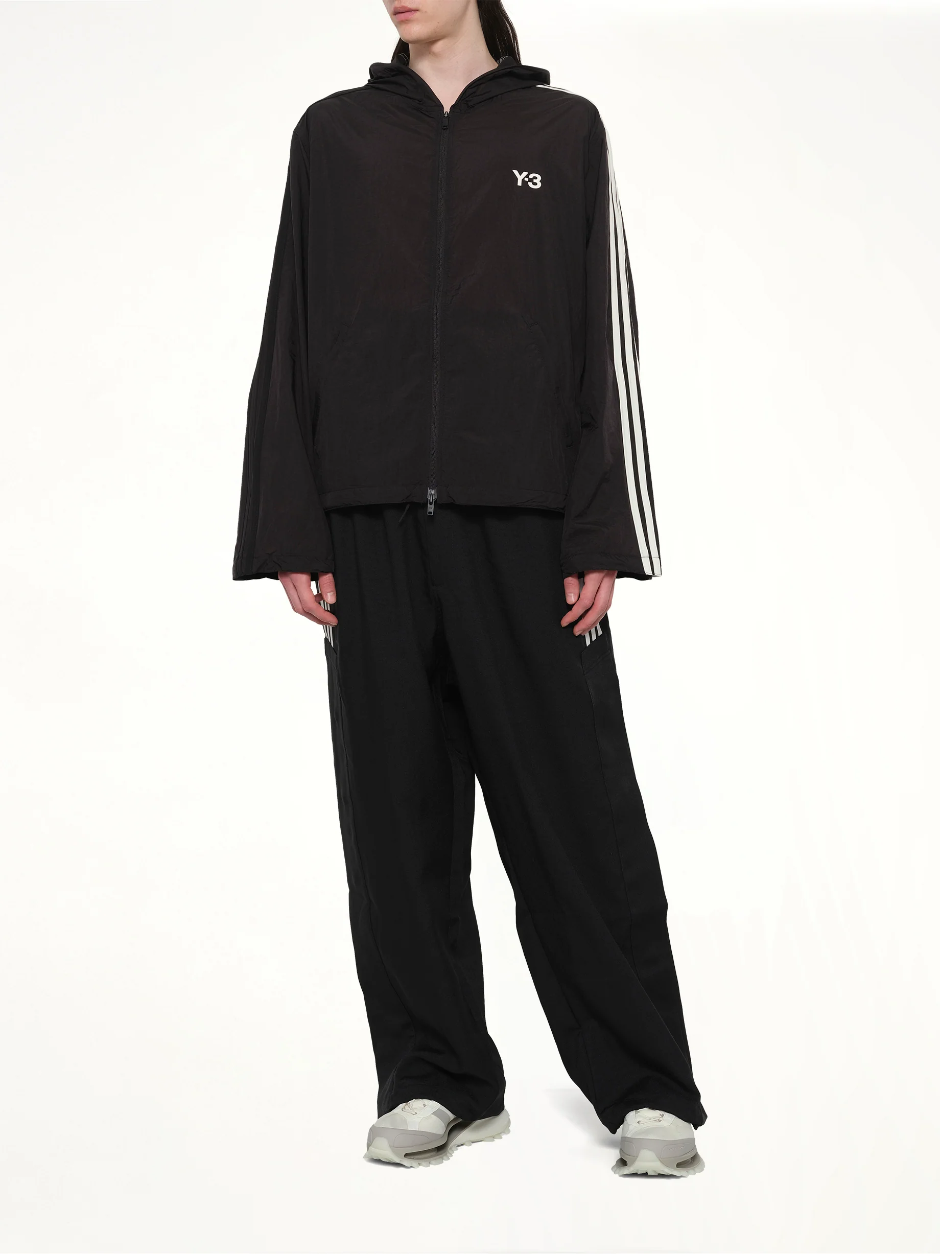 Wire 3S Track Top in Black - Image 4