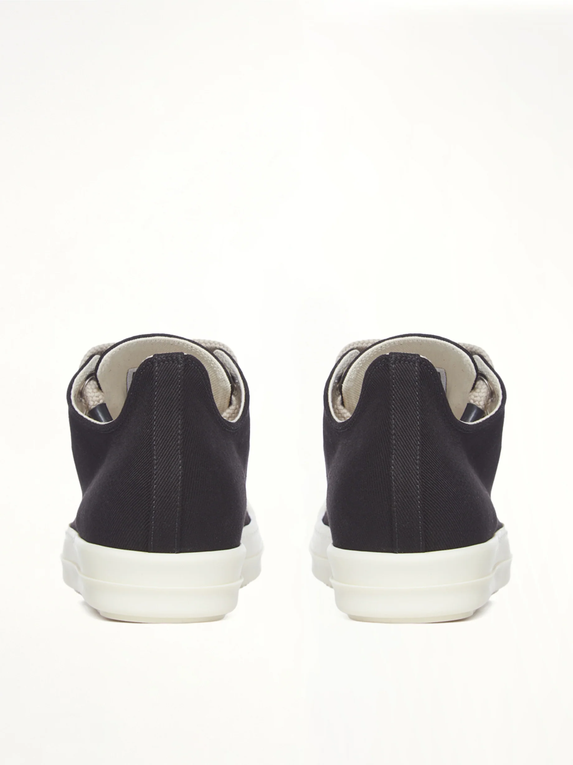 Jumbolace Low Sneaks in Black/Milk - Image 5