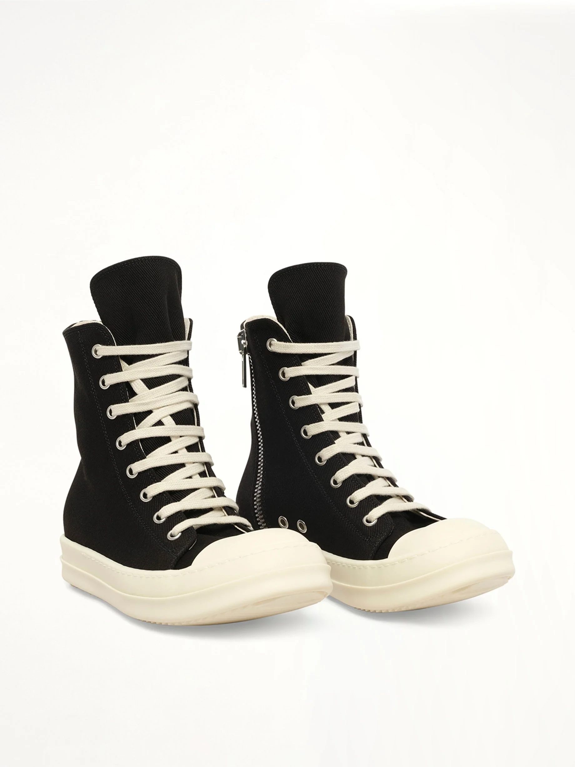 Sneaks in Black/Milk - Image 2