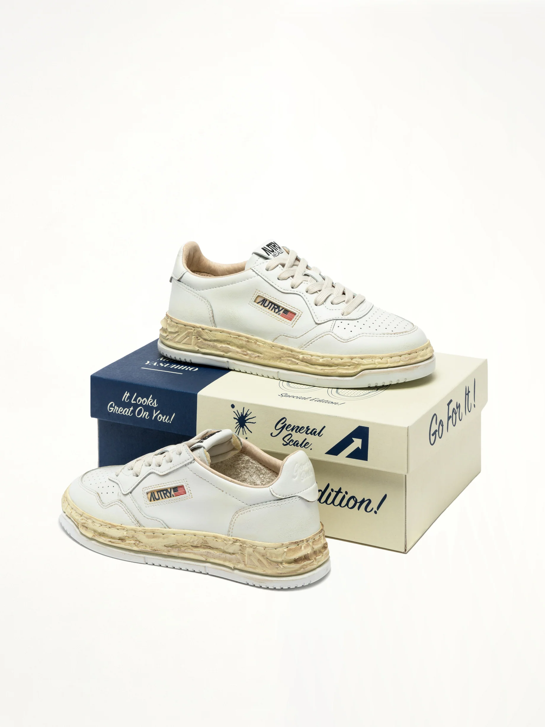 MMY Super Vintage Low Sneaker in White - Image 4